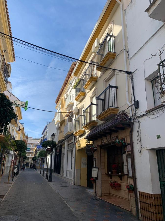 Iceberg Luxury Fuengirola Parking Gratuito Exterior photo